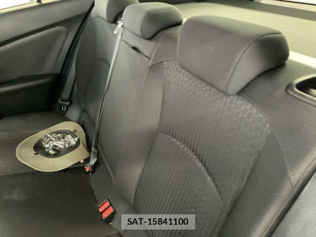Toyota PRIUS 2015-12 8316557-10