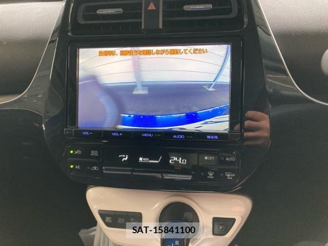 Toyota PRIUS 2015-12 8316557-29