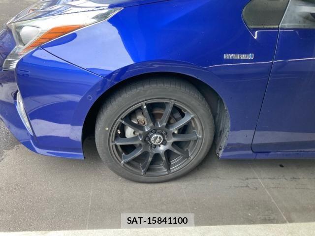 Toyota PRIUS 2015-12 8316557-4
