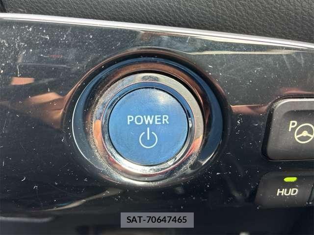 Toyota PRIUS 2017-07 8316552-28