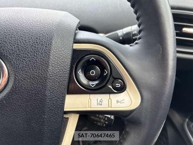 Toyota PRIUS 2017-07 8316552-8