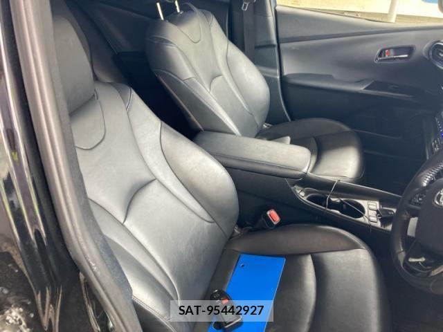 Toyota PRIUS 2019-03 8316551-11