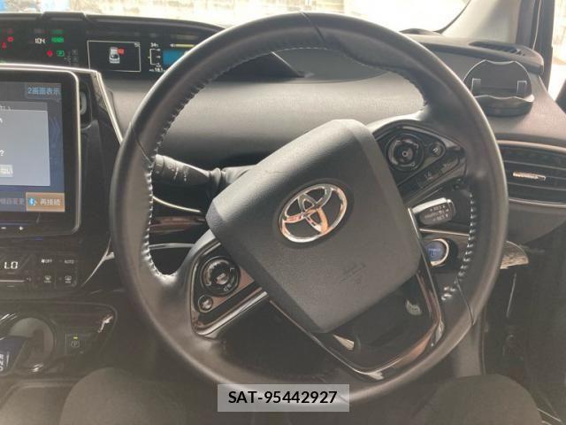 Toyota PRIUS 2019-03 8316551-14