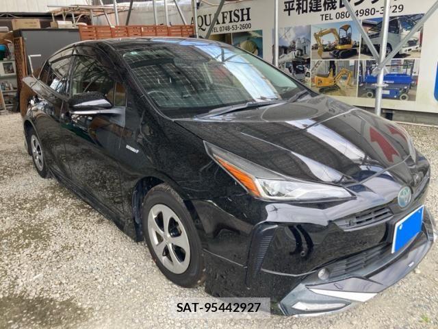 Toyota PRIUS 2019-03 8316551-1