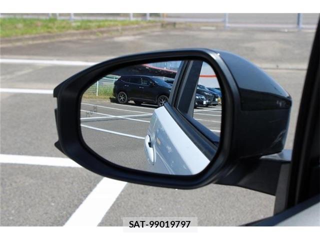 Toyota PRIUS 2025-03 8337491-18
