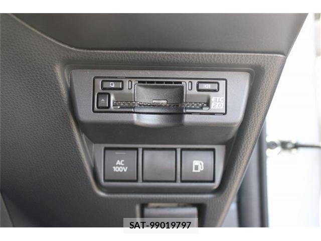 Toyota PRIUS 2025-03 8337491-2
