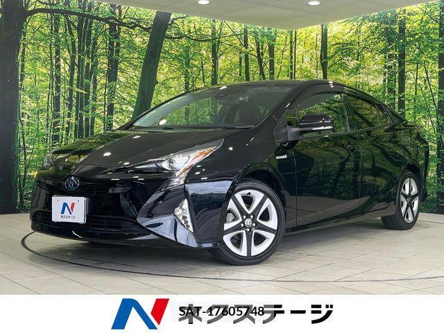 Toyota PRIUS 2018-07 8337495-0