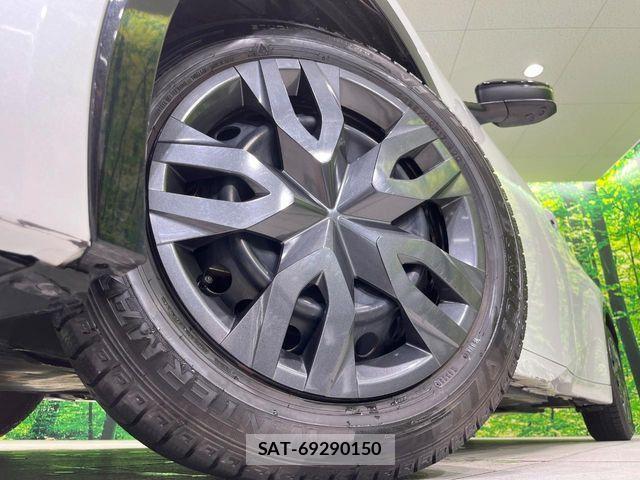Toyota PRIUS 2024-02 8337490-12