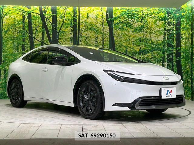Toyota PRIUS 2024-02 8337490-15