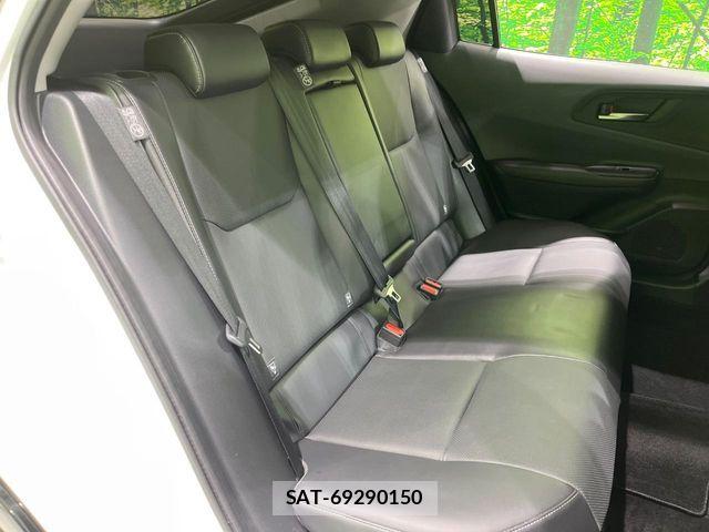 Toyota PRIUS 2024-02 8337490-8