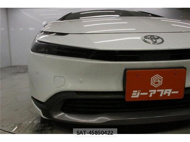 Toyota PRIUS 2023-05 8337492-10