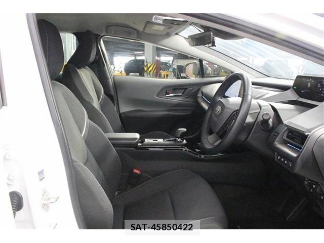 Toyota PRIUS 2023-05 8337492-25