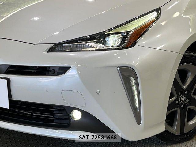 Toyota PRIUS 2019-09 8337493-12