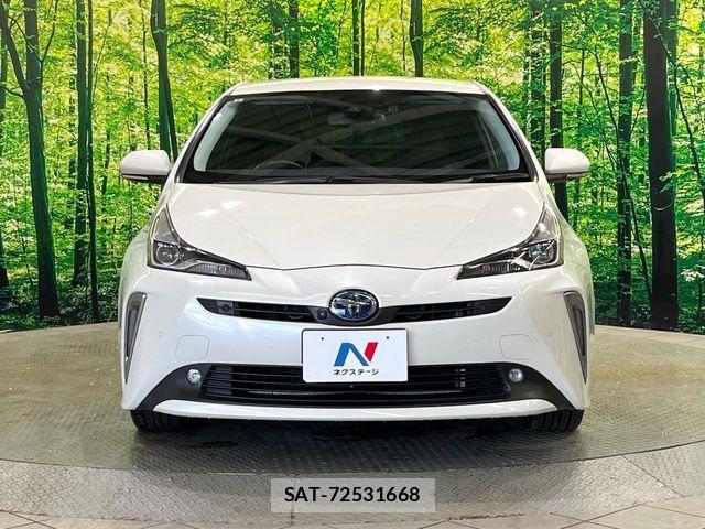 Toyota PRIUS 2019-09 8337493-14