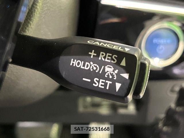 Toyota PRIUS 2019-09 8337493-7