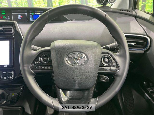Toyota PRIUS 2019-07 8337494-11