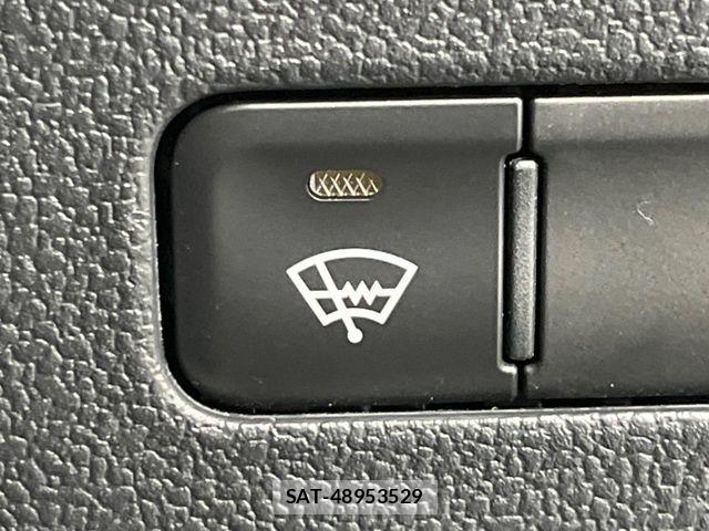 Toyota PRIUS 2019-07 8337494-3