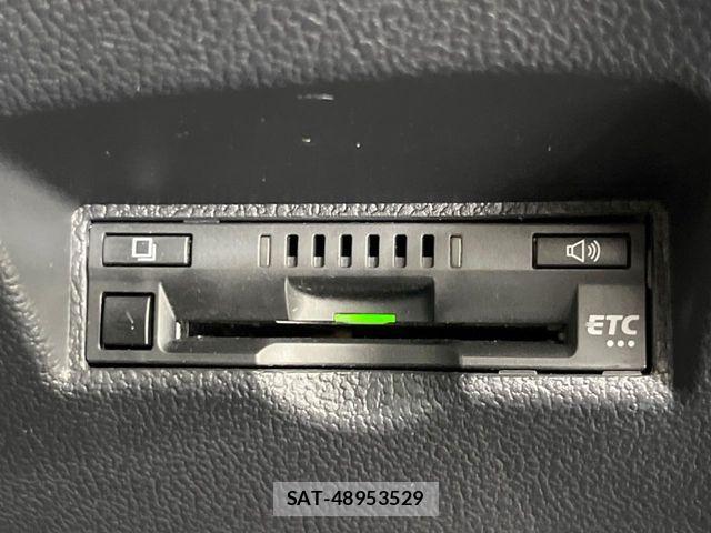 Toyota PRIUS 2019-07 8337494-4