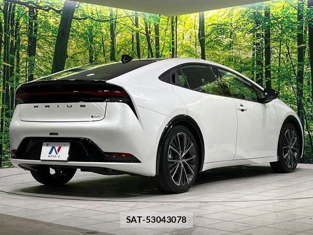 Toyota PRIUS 2024-01 8355404-16