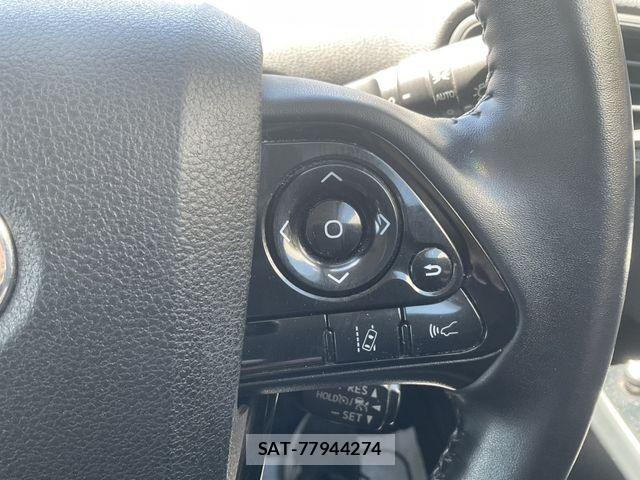 Toyota PRIUS 2019-05 8355405-21