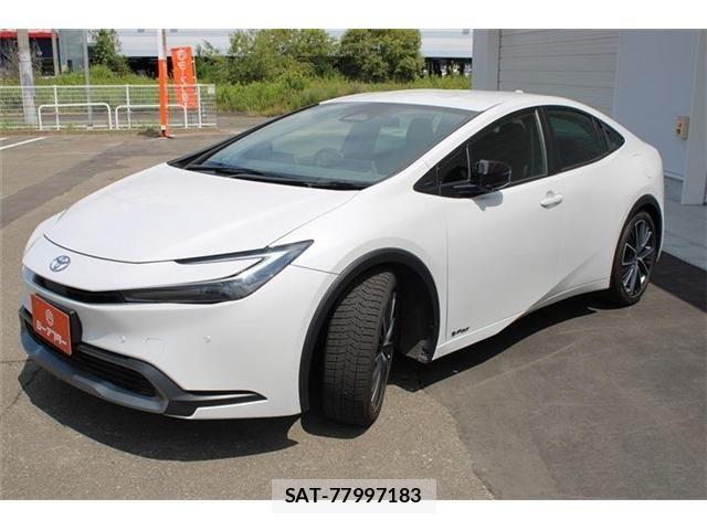 Toyota PRIUS 2023-02 8368220-14