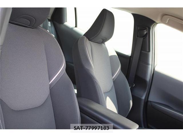 Toyota PRIUS 2023-02 8368220-26