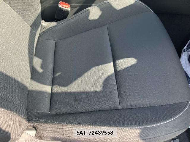 Toyota PRIUS 2023-08 8368221-15