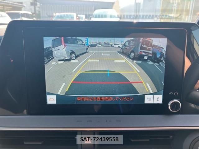 Toyota PRIUS 2023-08 8368221-21