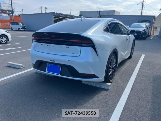 Toyota PRIUS 2023-08 8368221-5
