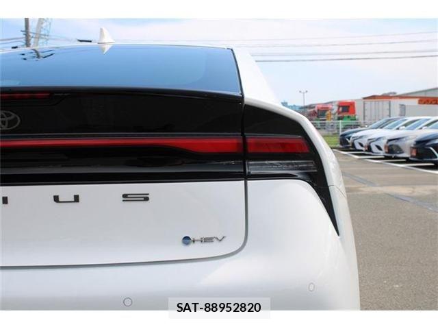 Toyota PRIUS 2025-03 8368217-10