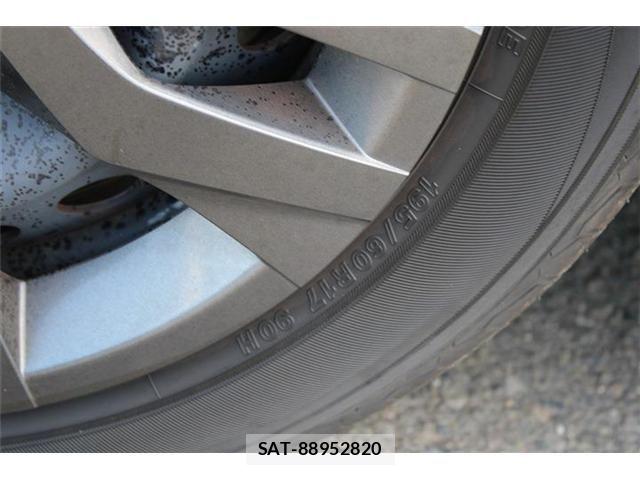 Toyota PRIUS 2025-03 8368217-17