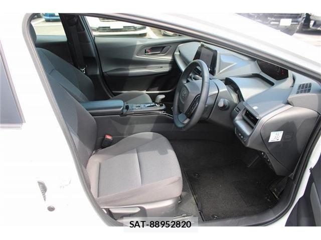 Toyota PRIUS 2025-03 8368217-23