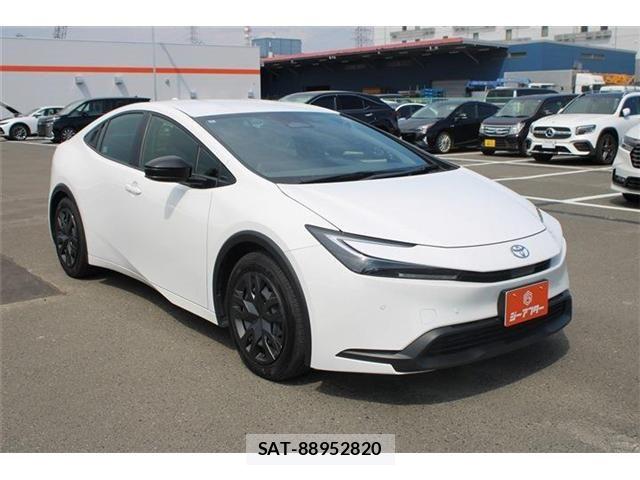 Toyota PRIUS 2025-03 8368217-2
