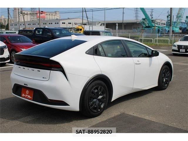 Toyota PRIUS 2025-03 8368217-4