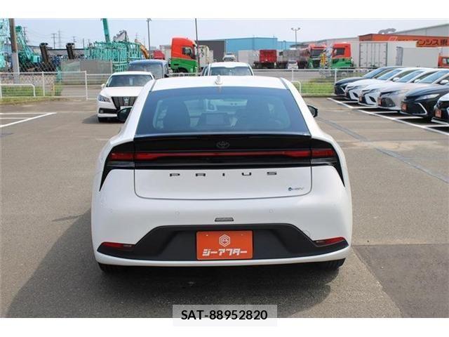 Toyota PRIUS 2025-03 8368217-5