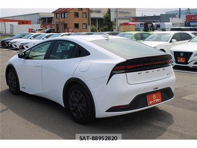 Toyota PRIUS 2025-03 8368217-6