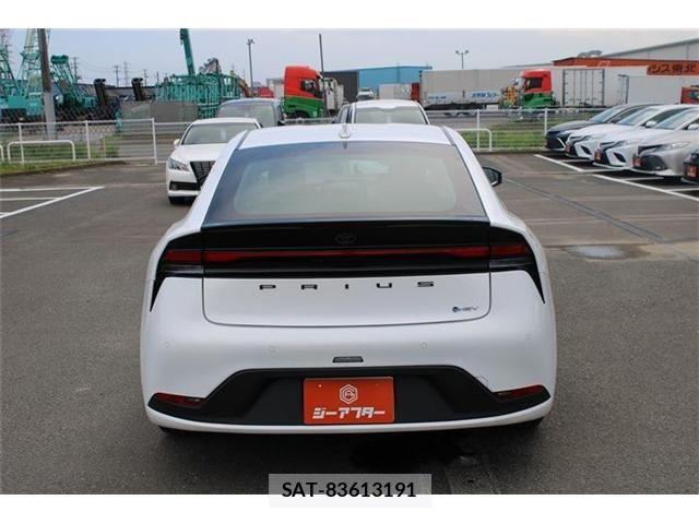 Toyota PRIUS 2025-03 8368218-10