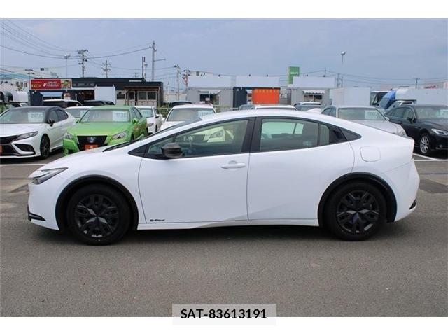 Toyota PRIUS 2025-03 8368218-12