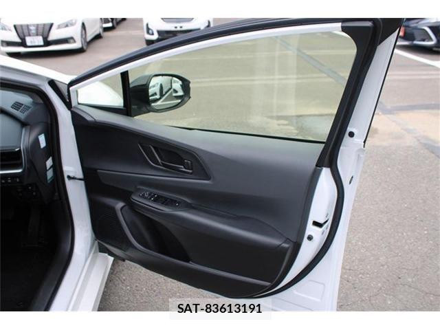 Toyota PRIUS 2025-03 8368218-28