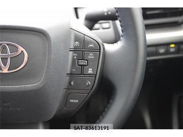 Toyota PRIUS 2025-03 8368218-4