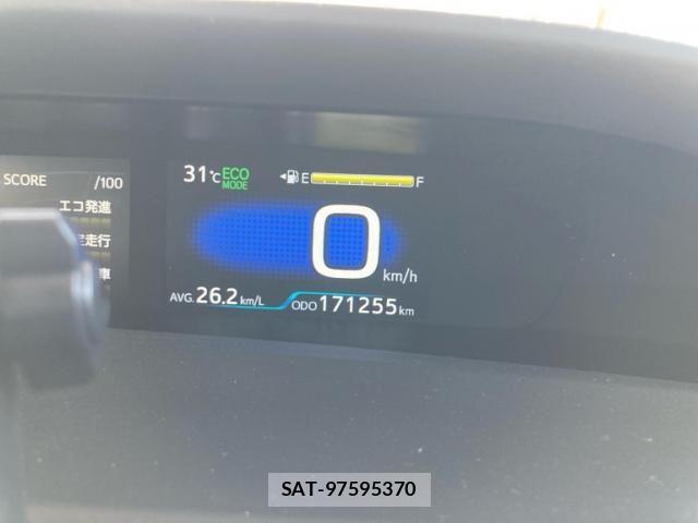Toyota PRIUS 2016-06 8368223-13