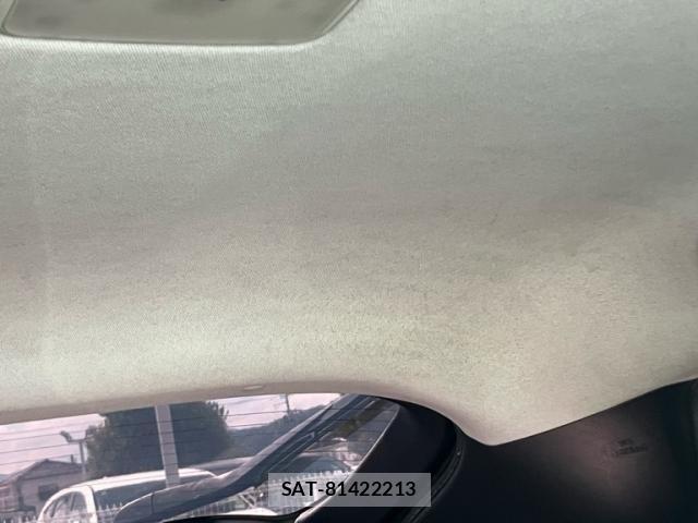 Toyota PRIUS 2017-02 8368222-26