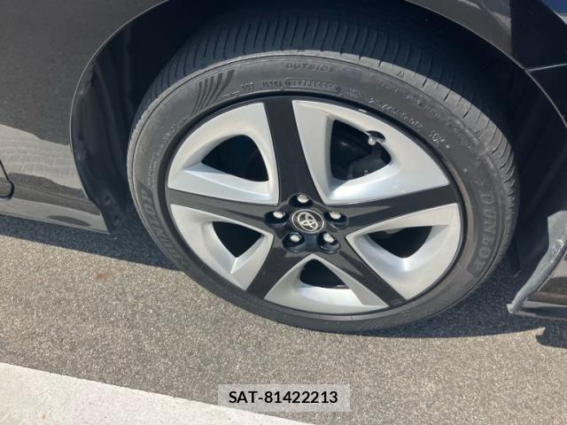 Toyota PRIUS 2017-02 8368222-4
