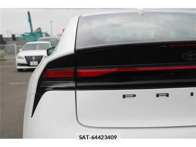 Toyota PRIUS 2025-03 8368219-12