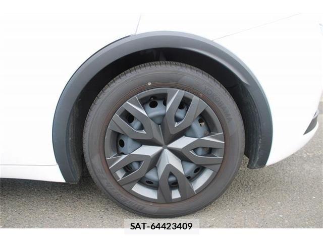 Toyota PRIUS 2025-03 8368219-18
