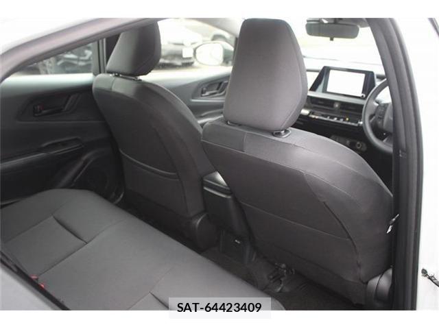 Toyota PRIUS 2025-03 8368219-29