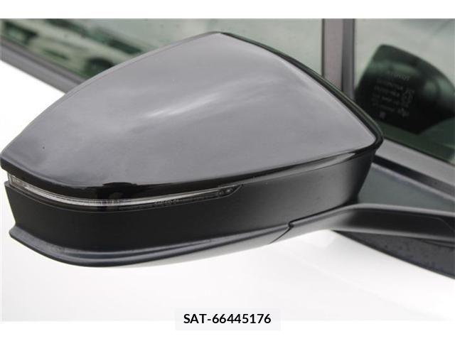 Toyota PRIUS 2025-03 8368215-15