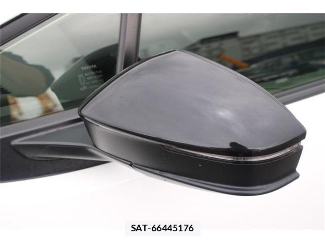 Toyota PRIUS 2025-03 8368215-17