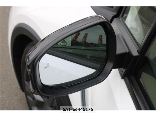 Toyota PRIUS 2025-03 8368215-18