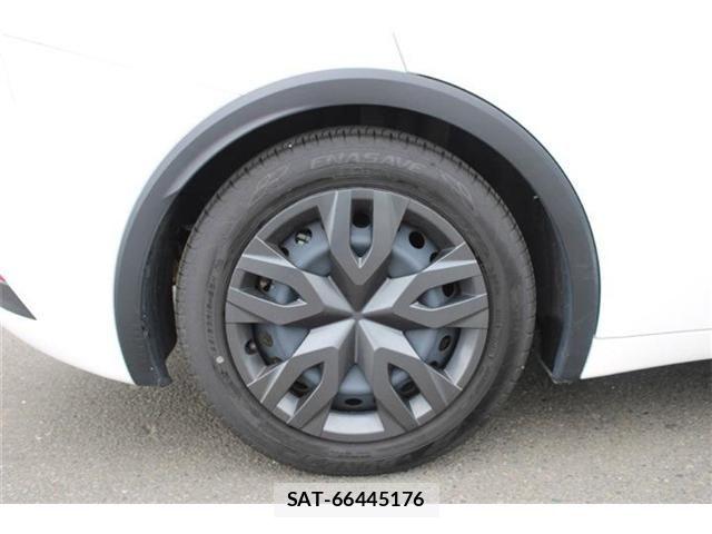 Toyota PRIUS 2025-03 8368215-21